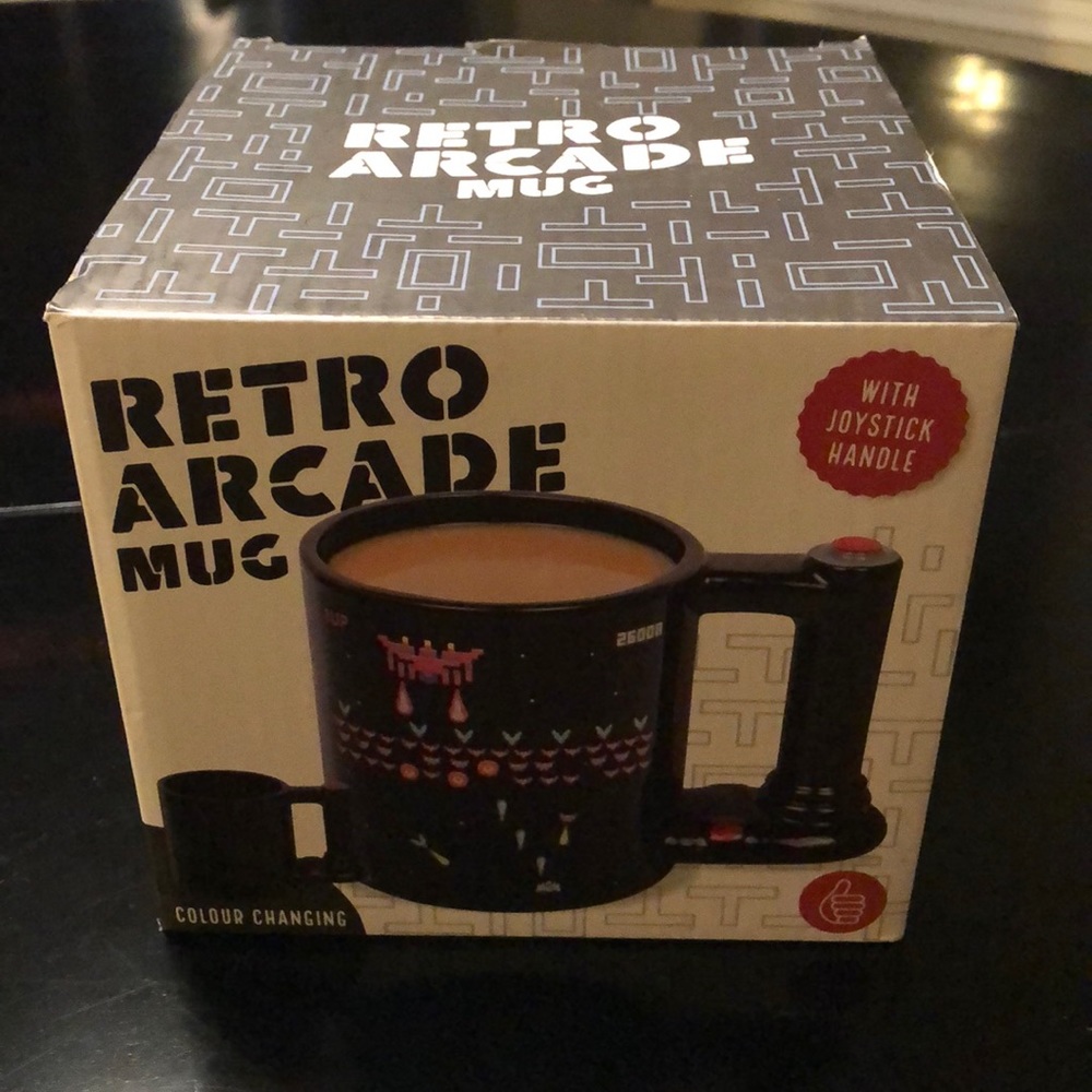 Retro Arcade Color Changing Mug | NIB